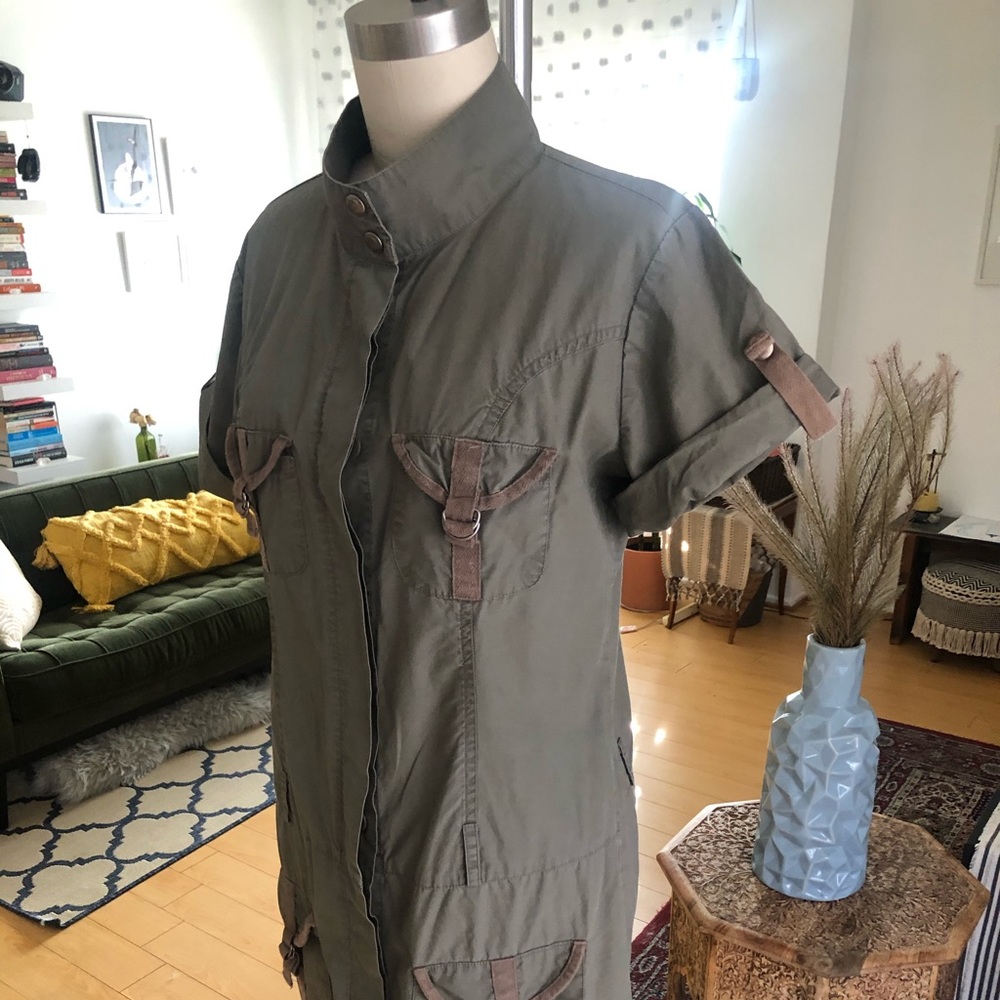 Surplus Dress - Picture 4 of 9
